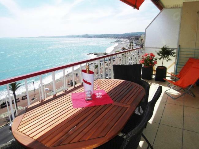 Cros De Cagnes Apartment Luaran gambar