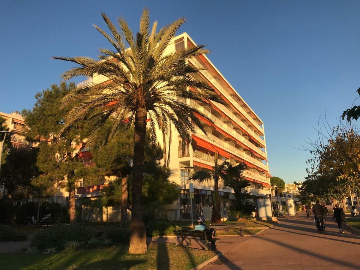 Cros De Cagnes Apartment Luaran gambar