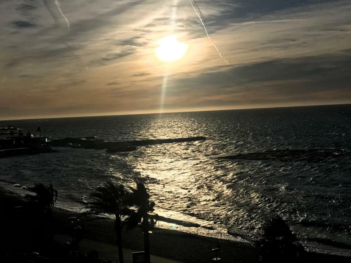 Cros De Cagnes Apartment Luaran gambar