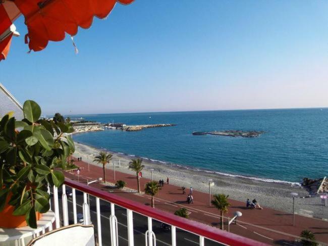 Cros De Cagnes Apartment Luaran gambar